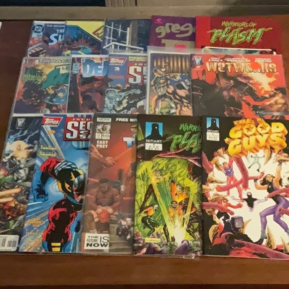 Bundle of 15 Various Comic Books - Picture 1 of 6